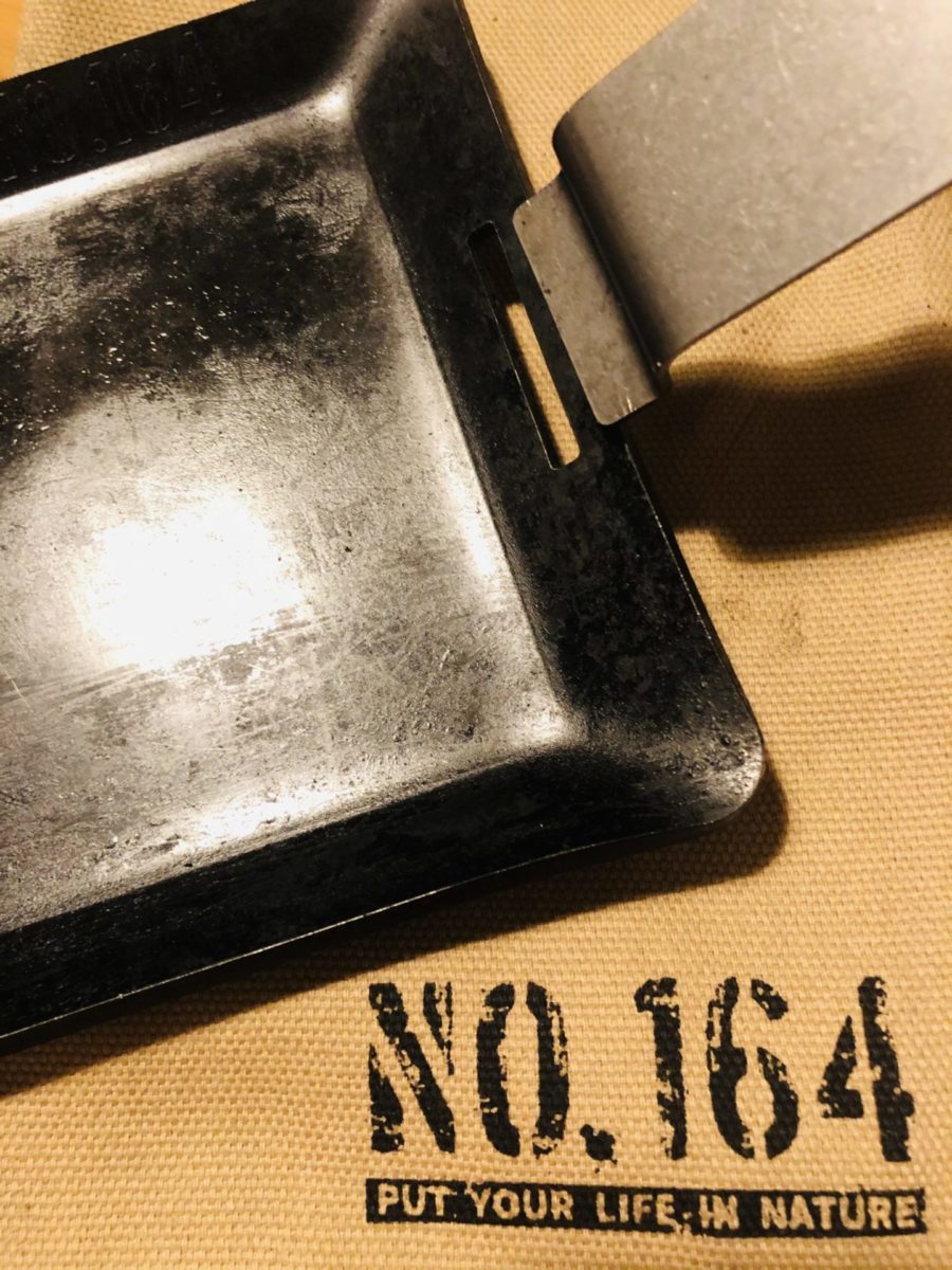 NO.164 鉄板 独焼鉄板 4.5mm ヒロシ 新品未使用 ソロキャンプ - アウトドア